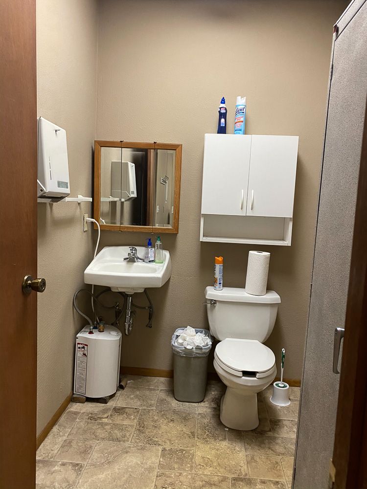 Fairbanks St. Anchorage: 2505 Fairbanks St, Anchorage, AK 99503